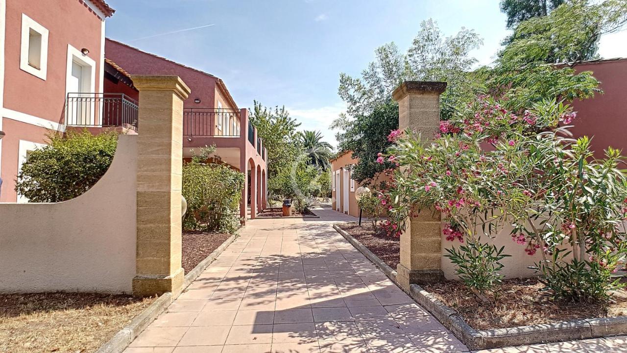 Appartement Village 9 En Residence De Vacances En Camargue Arles Buitenkant foto